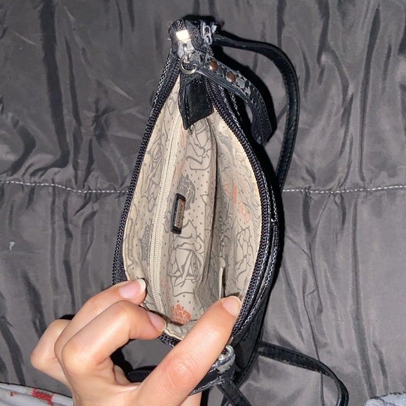 Guess black cross bag - Picture 4 of 4